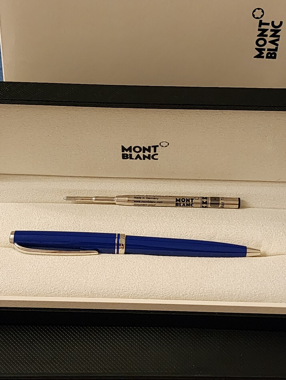 Brand New Montblanc Pen Cruise Collection Ballpoint Pen 113072